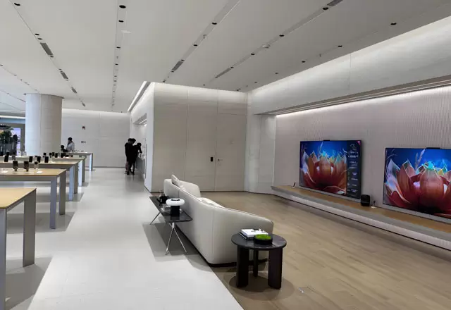 Illuminazione del negozio Huawei