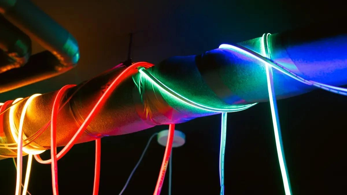 Neon LED flessibile con piegatura 3D: guida definitiva per l'architettura curva